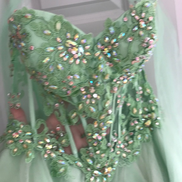 In Phase Fashions - Elegant Dress - Picture 2 of 4